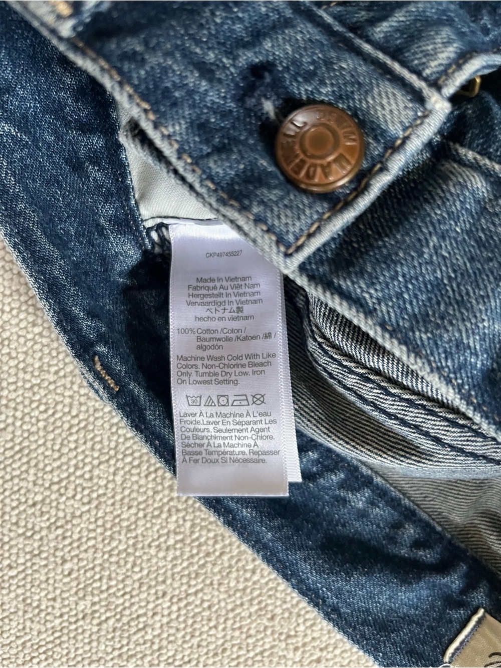 MADEWELL Classic style Denim Mini Skirt Distressed Frayed Hem size 23 EUC - Picture 11 of 14